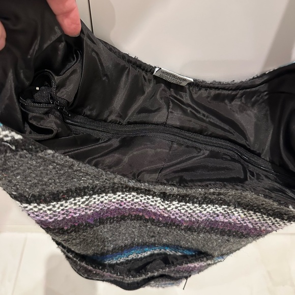 Baja Slouch Boho Crossbody Bag - Picture 5 of 13